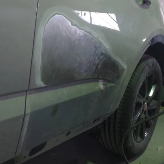 奈良県奈良市よりジャガーe-pace板金塗装修理のご依頼