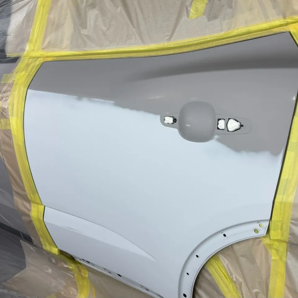 奈良県奈良市よりジャガーe-pace板金塗装修理のご依頼