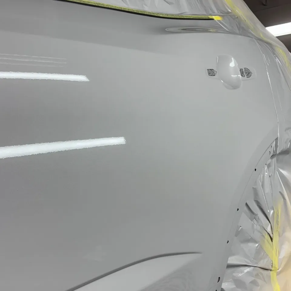 奈良県奈良市よりジャガーe-pace板金塗装修理のご依頼