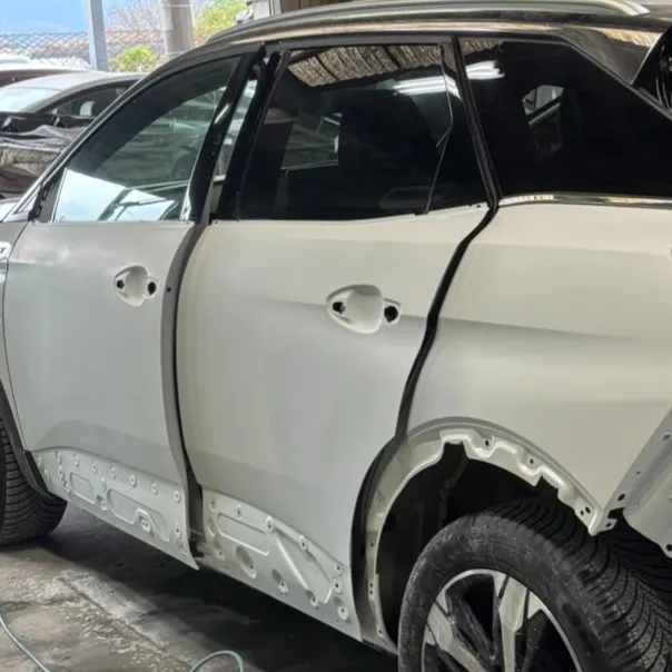 奈良県奈良市よりプジョー3008鈑金塗装修理のご依頼