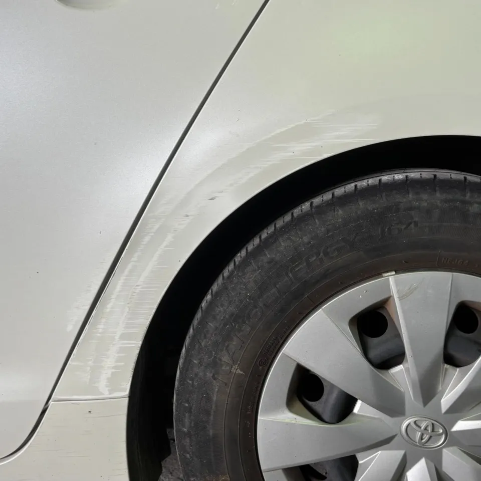 奈良県北葛城郡河合町よりカローラツーリング板金塗装修理のご依...